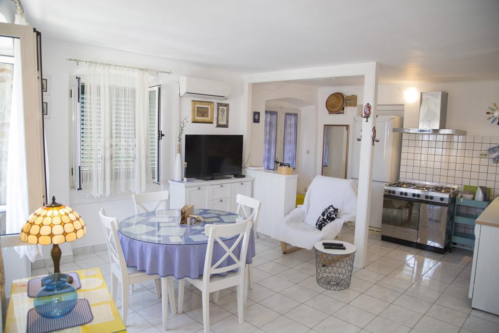 Apartment Pina Split Buitenkant foto