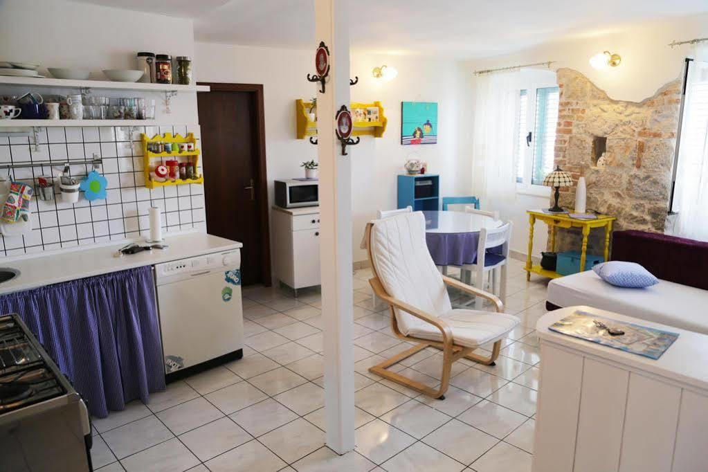Apartment Pina Split Buitenkant foto